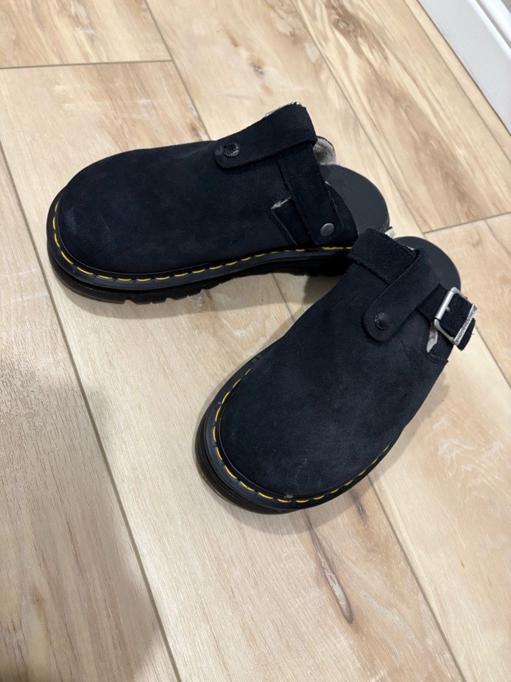Dr. Martens Zebzag Suede Fleece-Lined Platform Mules. - Picture 2 of 9